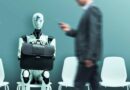 Empresários e robô humanoide sentado esperando por uma entrevista de emprego.